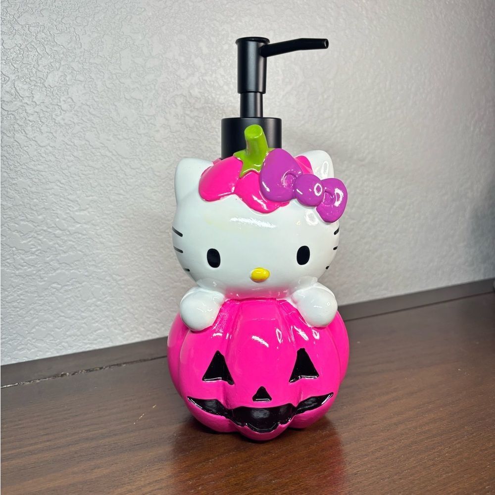 Hello Kitty Pink Pumpkin Halloween Soap Dispenser